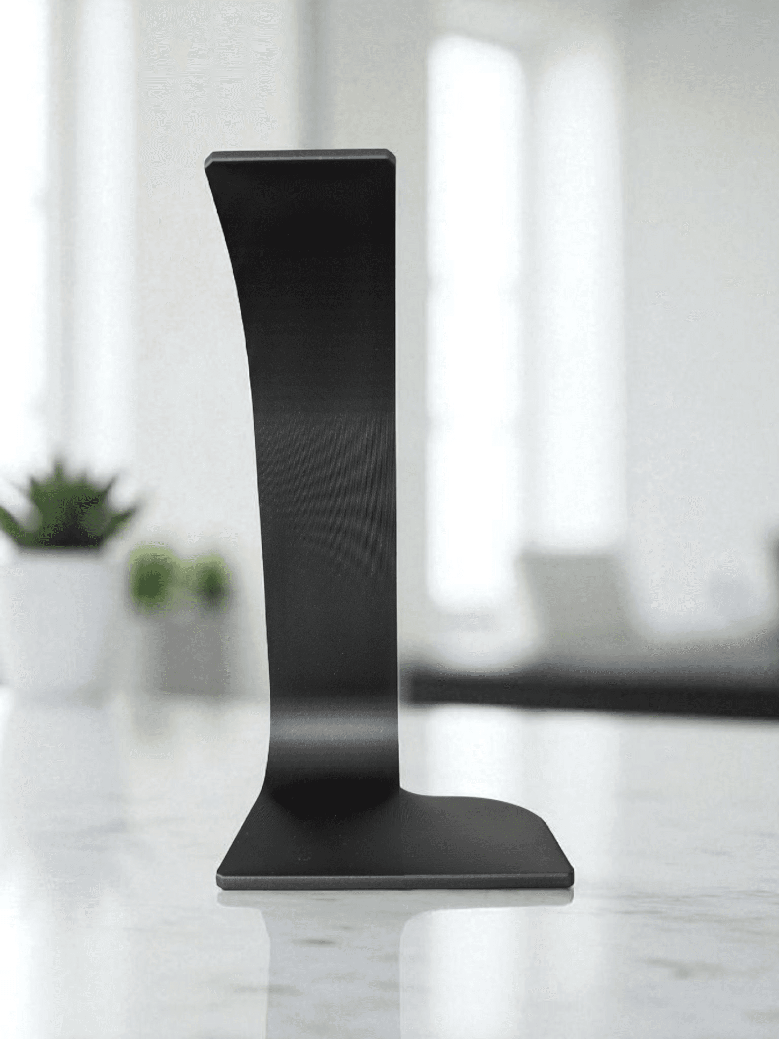 Headphone Stand 1